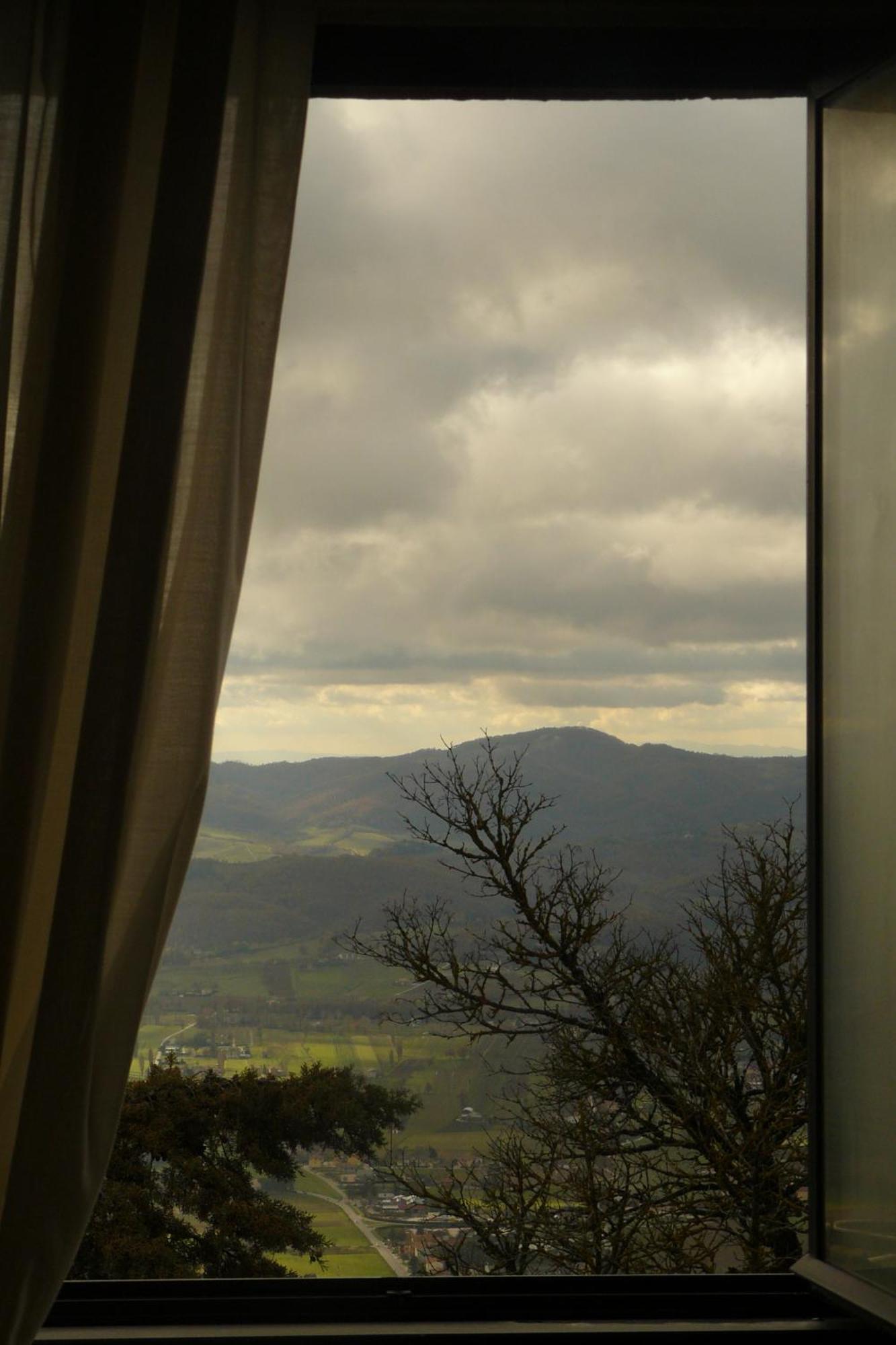 Hotel La Rocca Gubbio Extérieur photo