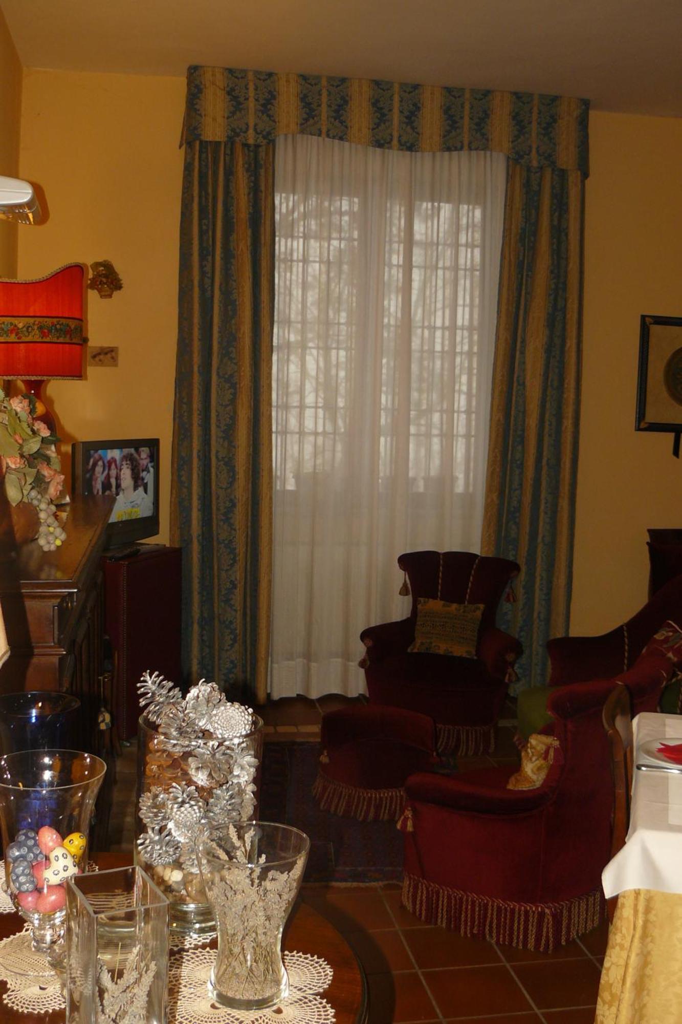Hotel La Rocca Gubbio Extérieur photo
