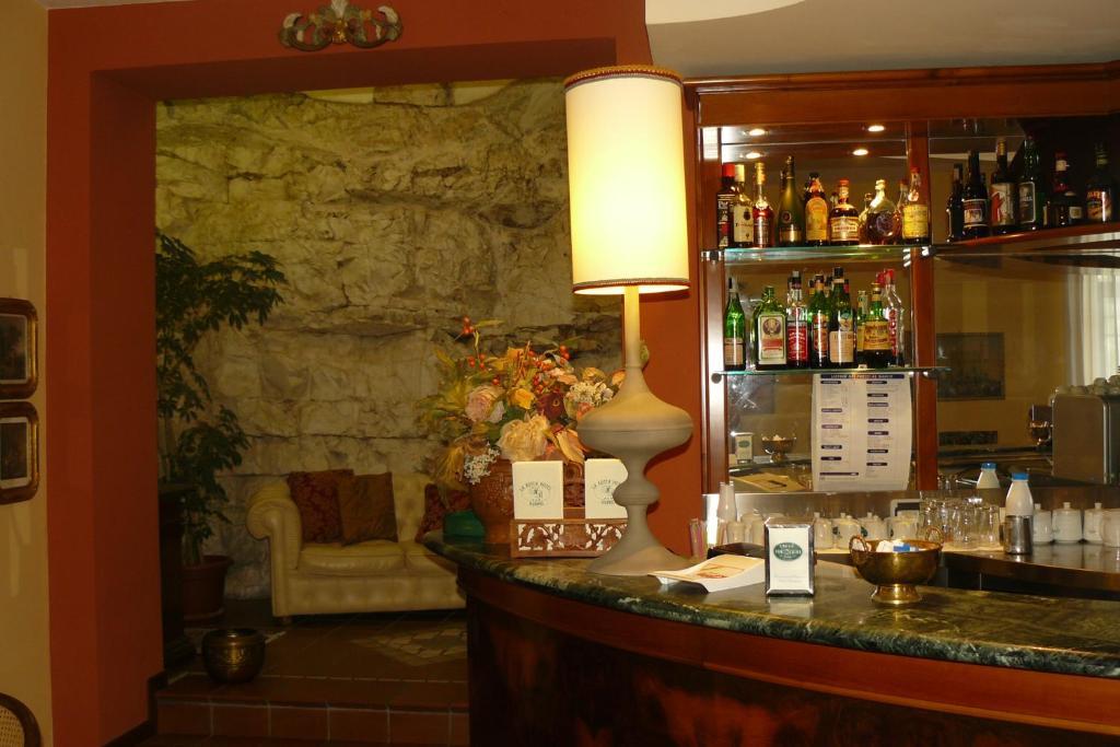 Hotel La Rocca Gubbio Extérieur photo